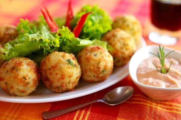 Bolinho de Arroz com Calabresa