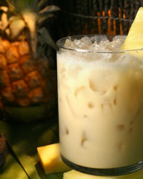 Drink Sem Álcool de Abacaxi com Coco