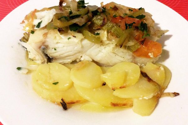 Bacalhau ao forno com batatas