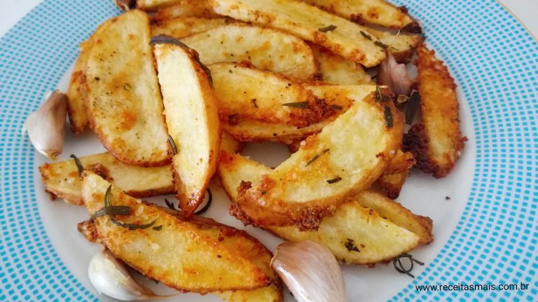 Batata rústica assada - Receitas Mais