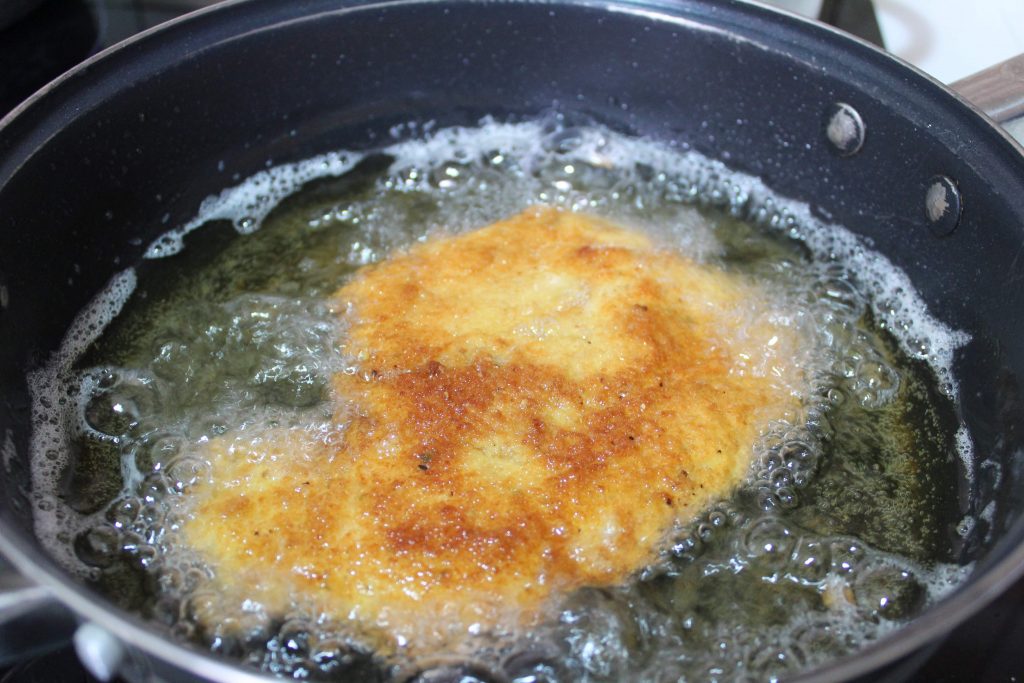 Filé de frango à milanesa prático