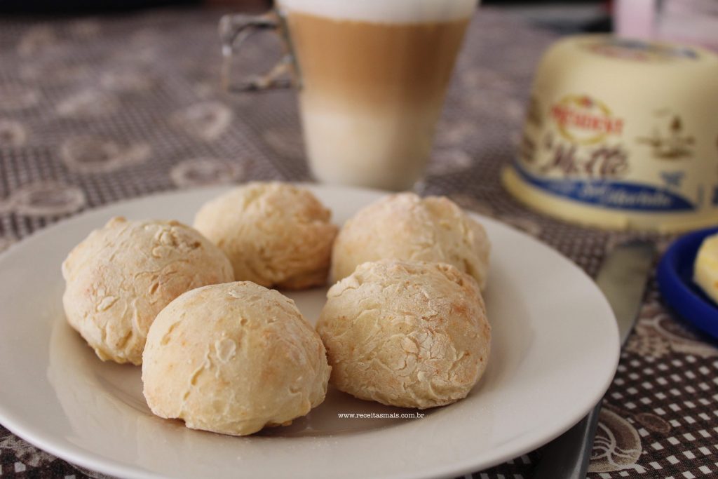 Pão com 2 ingredientes 