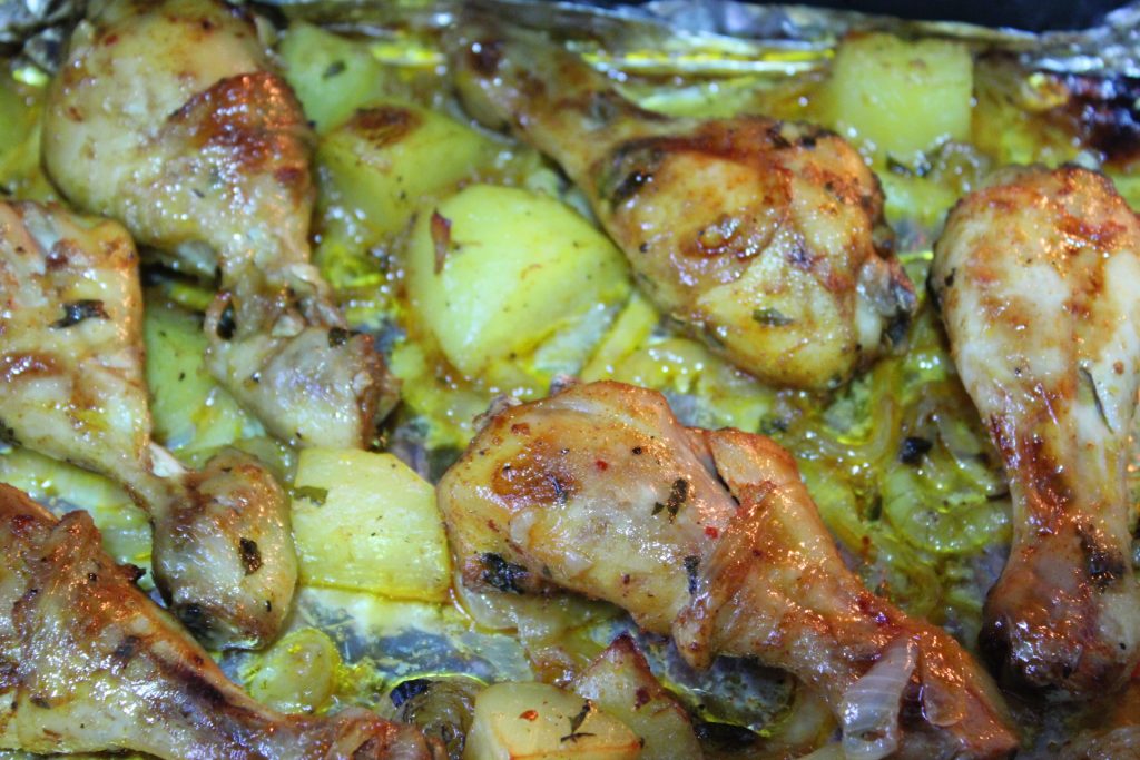 frango com batatas no forno